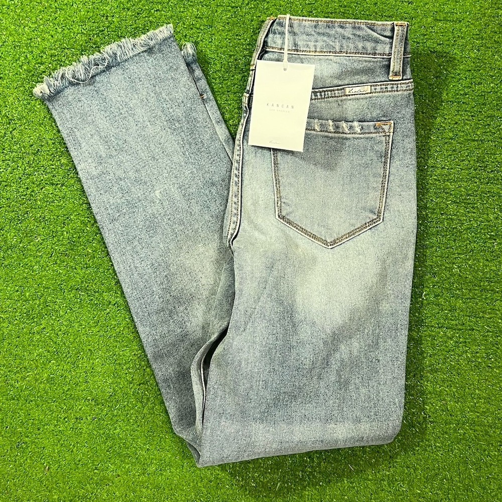 NEW KanCan Jeans 3/25 Straight Leg High Rise‎ Raw Hem Light Wash NWT 25"